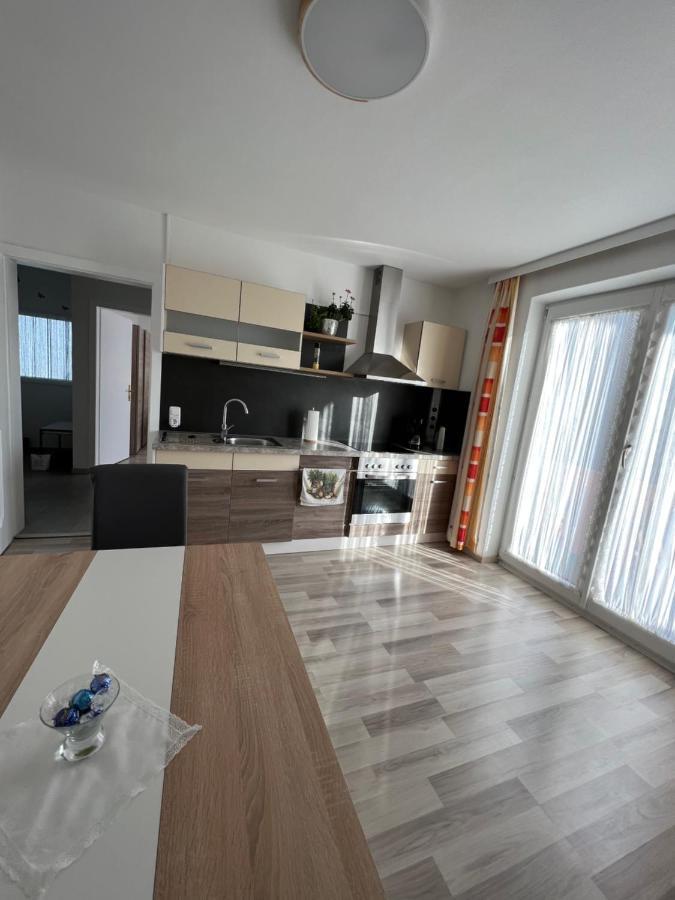 Apartment 1 Gaeste Schörfling Kültér fotó